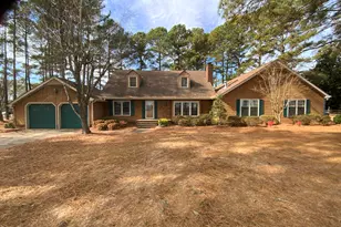 1210 E Cumberland St, Dunn, NC 28334 - Photo 1
