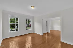 1139 Grogans Mill Dr, Cary, NC 27519 - Photo 6