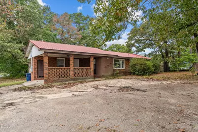 2934 Academy Street, Sanford, NC 27332 - Photo 2