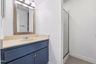 1 Vauxhall Place, Chapel Hill, NC 27517 - Photo 20