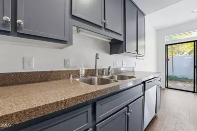 1 Vauxhall Place, Chapel Hill, NC 27517 - Photo 8