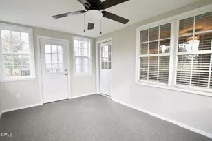 101 Lansing Dr, Benson, NC 27504 - Photo 18