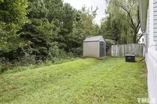 240 Adefield Ln, Holly Springs, NC 27540 - Photo 28