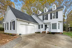 8616 Vanburgh Ct, Raleigh, NC 27615 - Photo 2