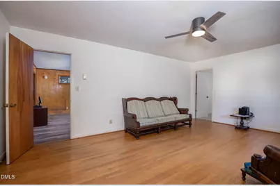 102 Hillcrest Drive, Smithfield, NC 27577 - Photo 8