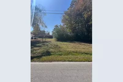 403 W Edwards Street, Princeton, NC 27569 - Photo 1