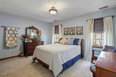 408 Amelia, Raleigh, NC 27615 - Photo 32