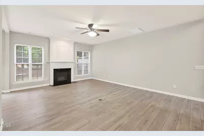 8204 Pilots View Drive, Raleigh, NC 27617 - Photo 6