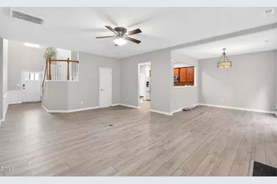 8204 Pilots View Drive, Raleigh, NC 27617 - Photo 8