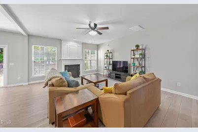 8204 Pilots View Drive, Raleigh, NC 27617 - Photo 8