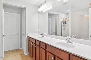 8204 Pilots View Dr, Raleigh, NC 27617 - Photo 18