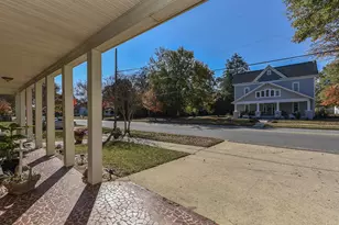 314 W Main St, Benson, NC 27504 - Photo 4