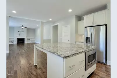 3320 Heathrowe Grove Court, Fuquay Varina, NC 27526 - Photo 8