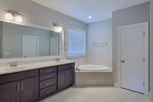 3320 Heathrowe Grove Ct, Fuquay Varina, NC 27526 - Photo 32