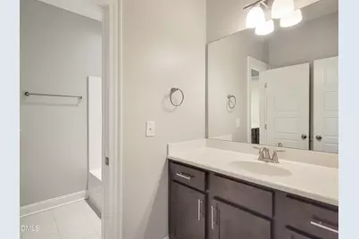 3320 Heathrowe Grove Court, Fuquay Varina, NC 27526 - Photo 40