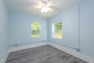 1917 Tucker St, Burlington, NC 27215 - Photo 14