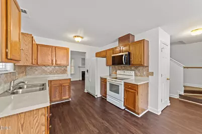 3812 Lodgepole Lane, Raleigh, NC 27616 - Photo 6