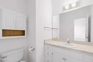 3645 S Pointe Dr, Apex, NC 27539 - Photo 18