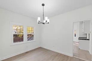 3645 S Pointe Dr, Apex, NC 27539 - Photo 10