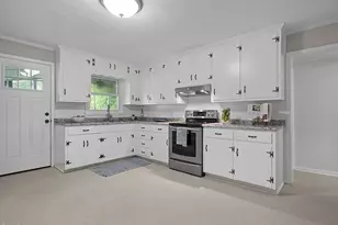 695 W Green St, Franklinton, NC 27525 - Photo 30