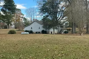 695 W Green St, Franklinton, NC 27525 - Photo 24