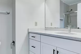 606 Oak Tree Dr, Chapel Hill, NC 27517 - Photo 24