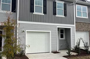 2061 Gln Xing Dr, Durham, NC 27704 - Photo 2