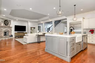 2908 Claremont Rd, Raleigh, NC 27608 - Photo 8