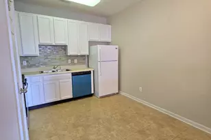 8641 Neuse Club Ln, Raleigh, NC 27616 - Photo 8