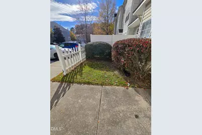 8641 Neuse Club Lane, Raleigh, NC 27616 - Photo 2