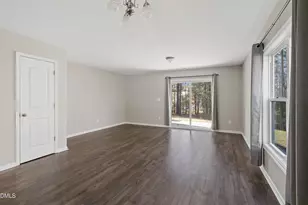 129 Longleaf Pine St, Clayton, NC 27527 - Photo 14