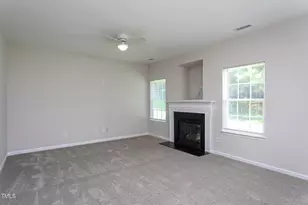 601 Weeping Willow Dr, Durham, NC 27704 - Photo 10