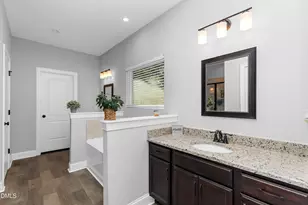 201 Lucas Rd, Dunn, NC 28334 - Photo 14