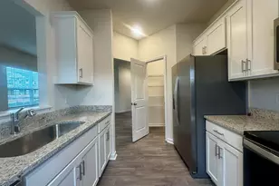 237 Canopy Dr, Graham, NC 27253 - Photo 10