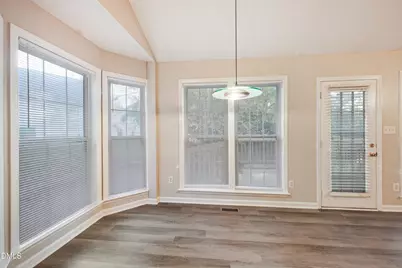 5424 Fieldcross Court, Raleigh, NC 27610 - Photo 8