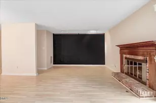 5738 3 Oaks Dr, Raleigh, NC 27612 - Photo 16