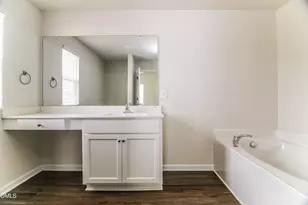 336 Gourd St, Zebulon, NC 27597 - Photo 10