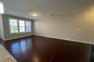 8048 Windthorn Pl, Cary, NC 27519 - Photo 6