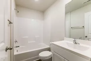 621 Howling Wind Dr, Zebulon, NC 27597 - Photo 14