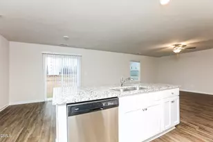 621 Howling Wind Dr, Zebulon, NC 27597 - Photo 6