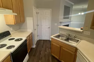 10829 Farmville Rd, Raleigh, NC 27614 - Photo 6