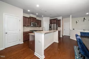 925 Cozy Oak Ave, Cary, NC 27519 - Photo 14