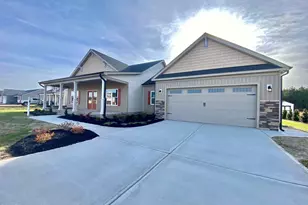 206 Rae Dr, Pikeville, NC 27863 - Photo 1