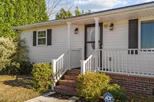 353 N Pleasant Coates Rd, Benson, NC 27504 - Photo 6