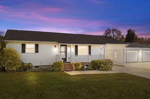 353 N Pleasant Coates Rd, Benson, NC 27504 - Photo 2