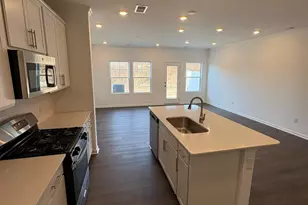 425 Venetian Dr, Sanford, NC 27332 - Photo 6