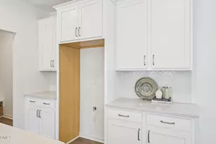 221 S Harvest Rdg Wy, Wilsons Mills, NC 27520 - Photo 16