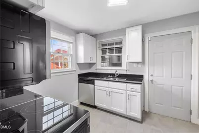 109 Lincoln Court, Raleigh, NC 27610 - Photo 10