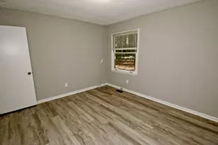 841 Barringer Dr, Raleigh, NC 27606 - Photo 12