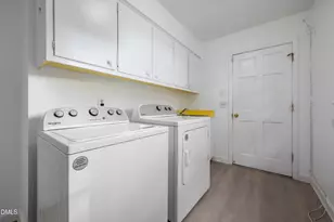 701 N Carr St, Mebane, NC 27302 - Photo 14
